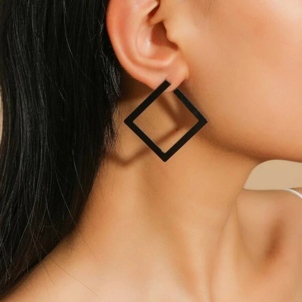 NEW Black Square Hoop‎ Fashion Geo Earrings